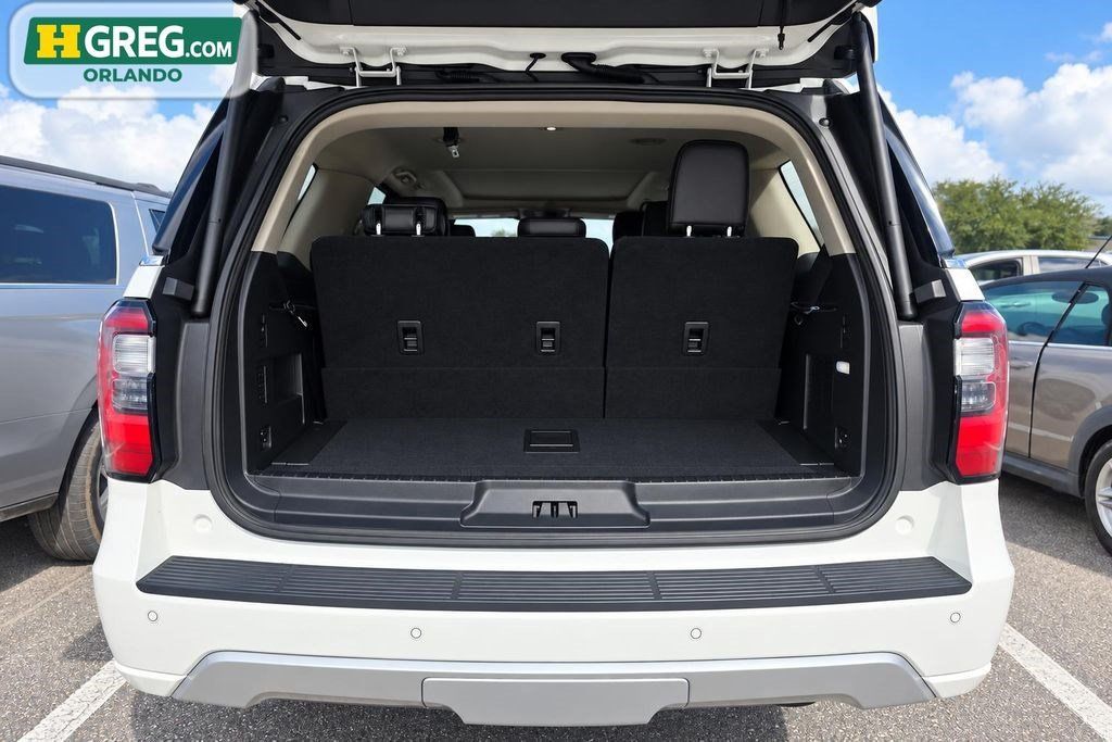 Used 2020 Ford Expedition Platinum RWD image 18