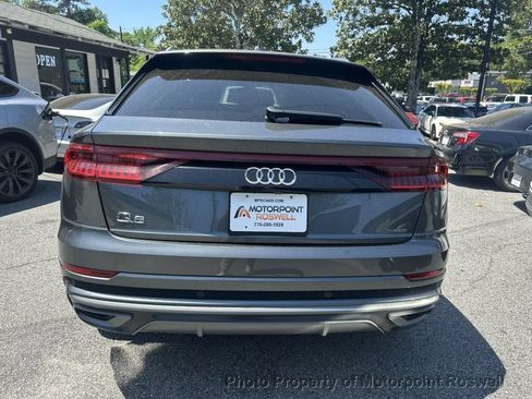 Used 2022 Audi Q8 Premium Plus AWD/4WD image 7
