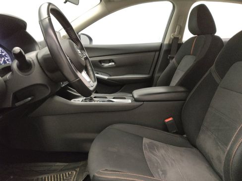 Used 2023 Nissan Sentra SR FWD image 17