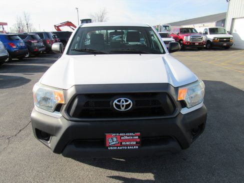 Used 2012 Toyota Tacoma 2WD Regular Cab image 9