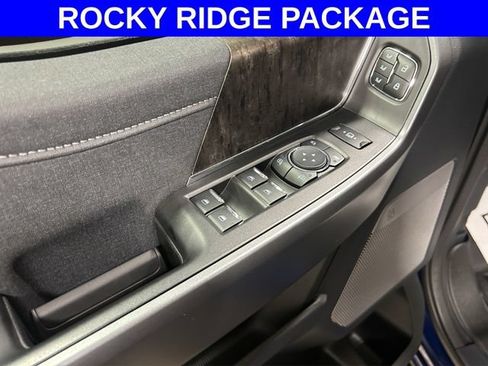 New 2026 Ford F250 Lariat w/ Black Appearance Package AWD/4WD image 12