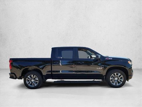 Used 2025 Chevrolet Silverado 1500 RST w/ Texas Edition Plus AWD/4WD image 4
