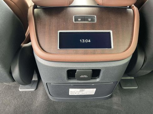 New 2025 Lincoln Navigator L Reserve image 20