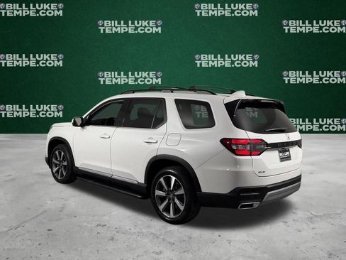 Used 2024 Honda Pilot Elite image 7