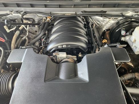 Used 2017 Chevrolet Silverado 1500 LT w/ Texas Edition RWD image 31