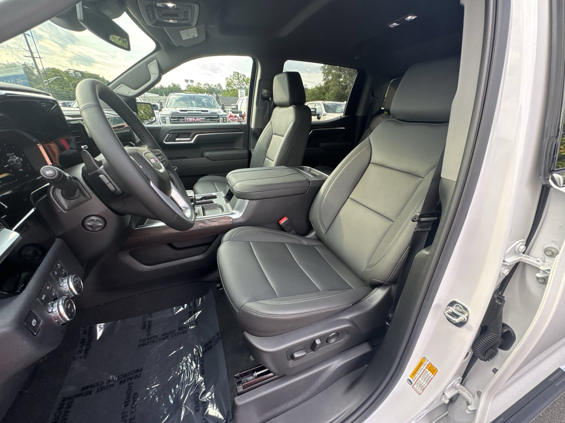 New 2026 GMC Sierra 1500 SLT w/ SLT Premium Plus Package AWD/4WD image 13
