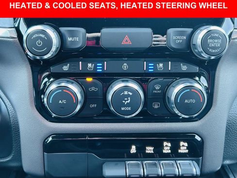 Used 2022 RAM 1500 Laramie AWD/4WD image 6