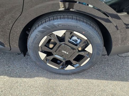New 2026 Kia Carnival EX FWD image 38