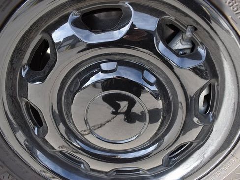 Used 2020 Ford F150 XL w/ Equipment Group 101A Mid image 11