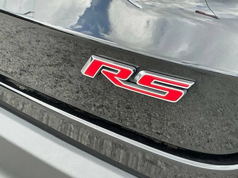 Used 2024 Chevrolet Trax RS FWD image 30