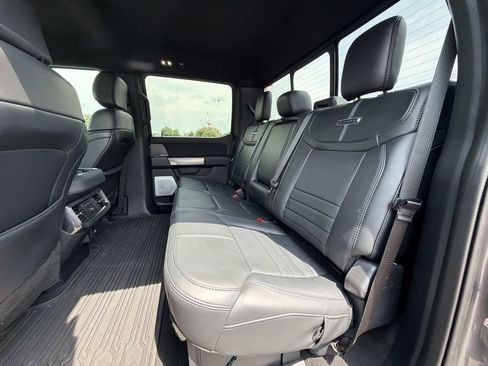 Used 2025 Ford F350 Platinum w/ FX4 Off-Road Package AWD/4WD image 26