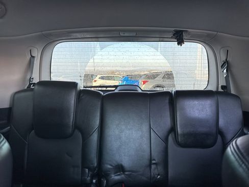 Used 2021 Nissan Armada SL w/ Captain's Chairs Package image 30