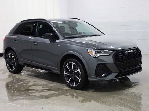 Certified 2025 Audi Q3 2.0T Premium Plus w/ Premium Plus Package image 13