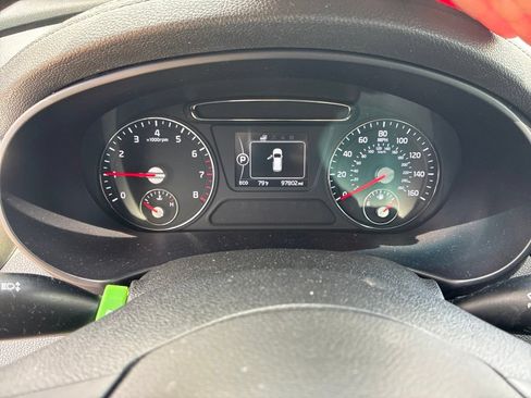 Used 2018 Kia Sorento L FWD image 6