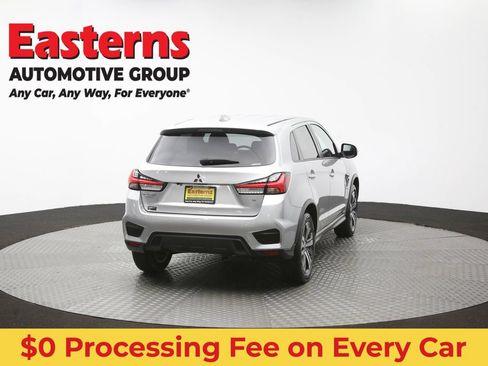 Used 2025 Mitsubishi Outlander Sport SE AWD/4WD image 38