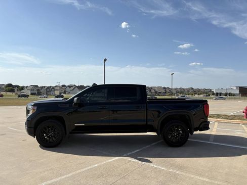 Used 2021 GMC Sierra 1500 Elevation RWD image 2