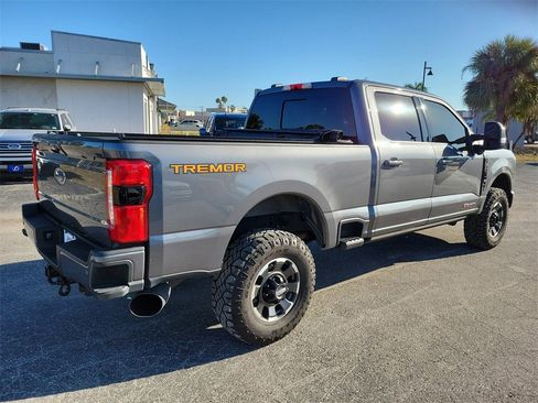 Used 2023 Ford F250 Lariat w/ Lariat Ultimate Package image 4