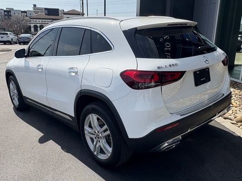 Certified 2022 Mercedes-Benz GLA 250 4MATIC image 8