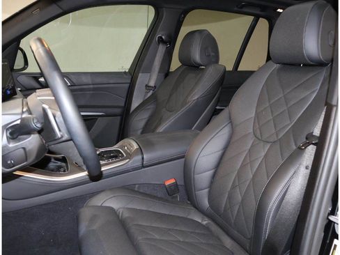 Used 2025 BMW X5 sDrive40i w/ Parking Assistance Package RWD image 12