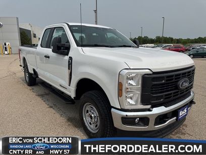 New 2025 Ford F250 XL w/ XL Chrome Package