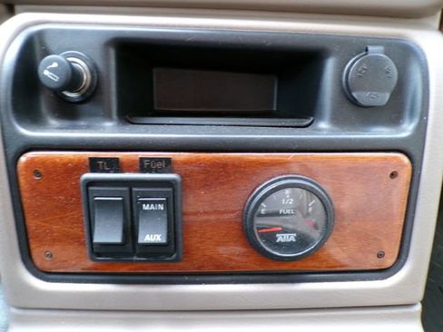 Used 2007 Chevrolet Silverado 3500 LT w/ Heavy-Duty Power Package image 27