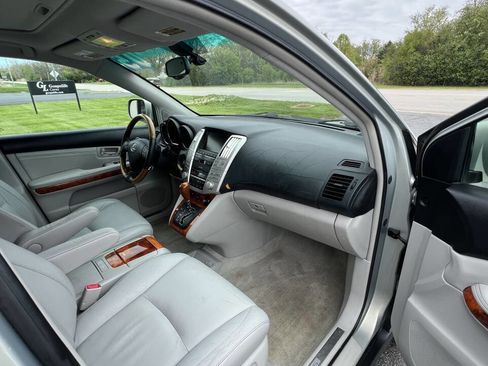 Used 2005 Lexus RX 330 AWD image 26