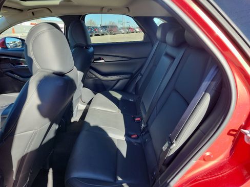 Used 2025 MAZDA CX-30 AWD 2.5 S w/ Preferred Package image 12