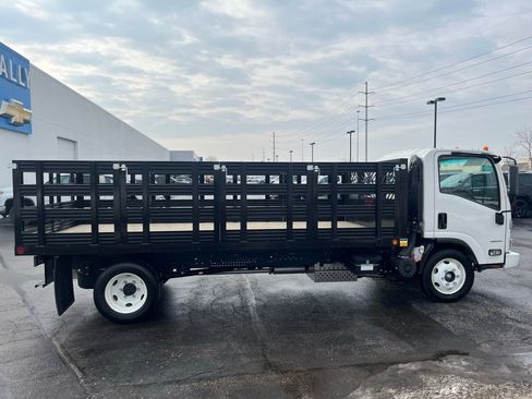 New 2024 Chevrolet Low Cab Forward image 8