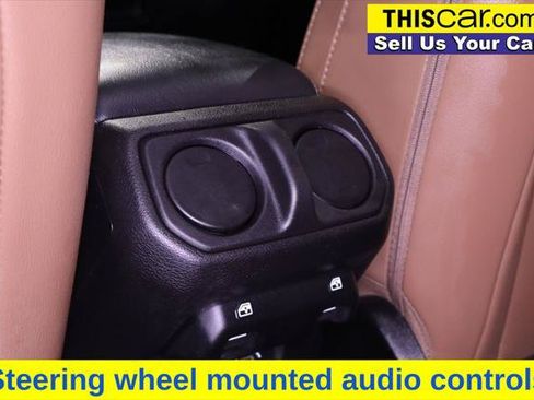 Used 2020 Jeep Wrangler Unlimited Sahara AWD/4WD image 28