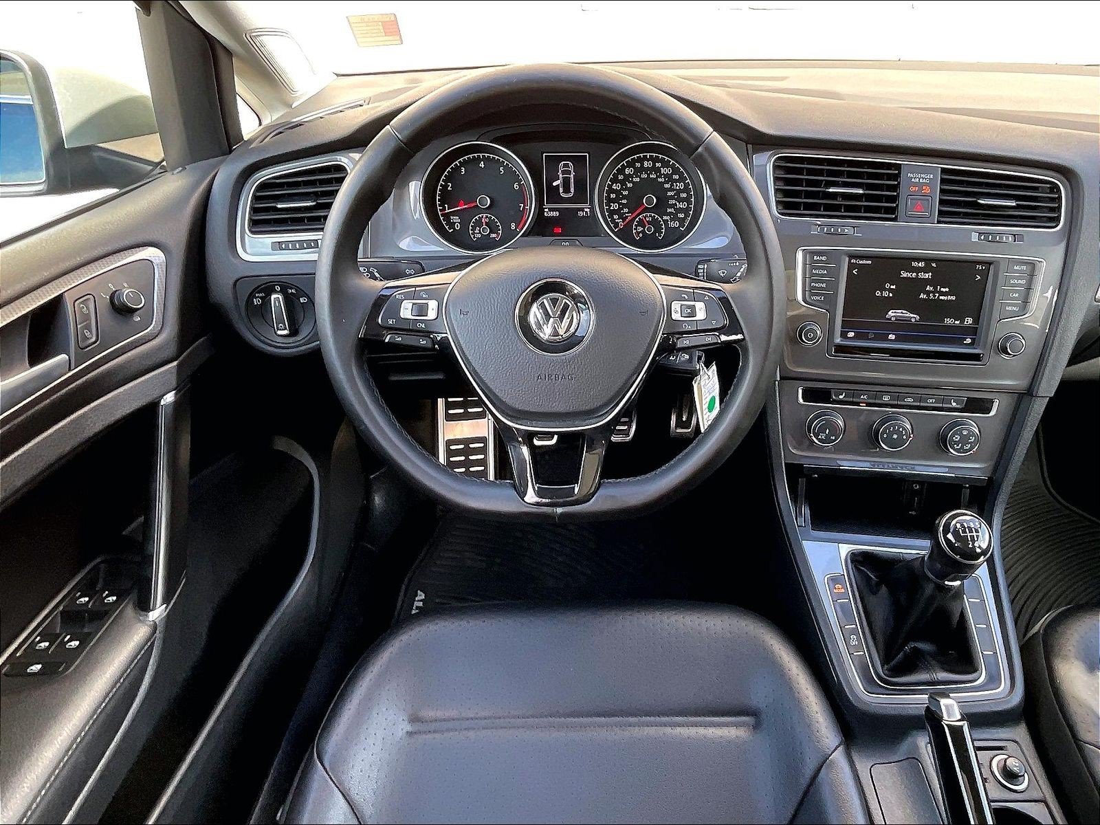 Used 2017 Volkswagen Golf Alltrack S AWD/4WD image 4
