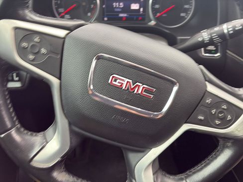 Used 2020 GMC Acadia SLE FWD image 8