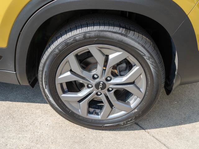 Certified 2024 Kia Seltos S AWD/4WD image 29