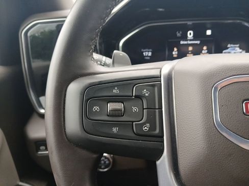 Used 2024 GMC Sierra 1500 SLT w/ SLT Premium Plus Package AWD/4WD image 18