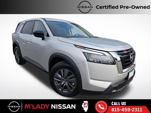 Certified 2025 Nissan Pathfinder S AWD/4WD image 1