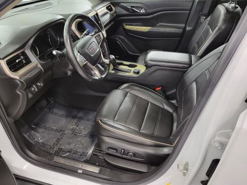 Used 2019 GMC Acadia Denali image 9