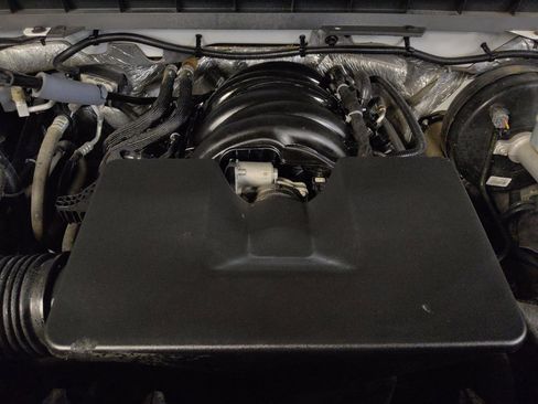 Used 2018 Chevrolet Silverado 1500 W/T w/ Trailering Package image 30