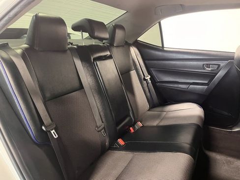 Used 2017 Toyota Corolla SE image 13