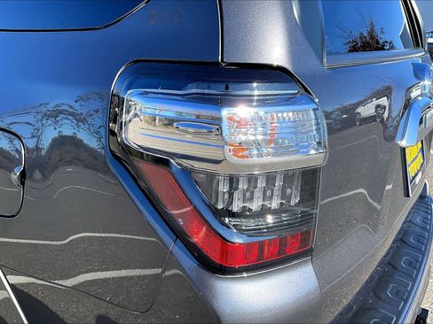 Certified 2018 Toyota 4Runner Limited image 28
