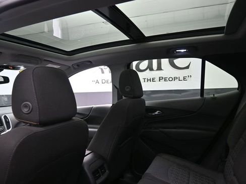 Used 2024 Chevrolet Equinox LT image 23