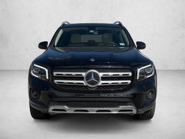 Used 2023 Mercedes-Benz GLB 250 image 2