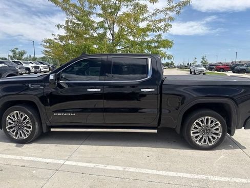 Used 2025 GMC Sierra 1500 Denali Ultimate AWD/4WD image 2