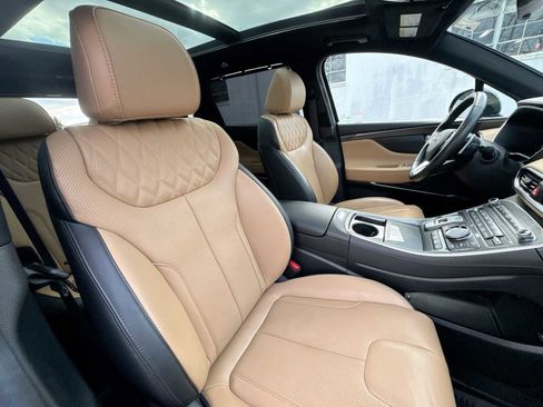 Used 2023 Hyundai Santa Fe Calligraphy w/ Winter Weather Package image 17