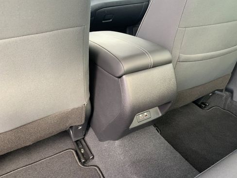 Used 2024 Nissan Altima 2.5 SV image 24