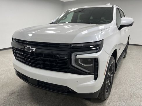 Used 2025 Chevrolet Tahoe RST w/ RST Capability Package image 5