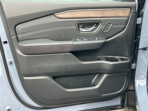 New 2026 Honda Pilot Elite image 16