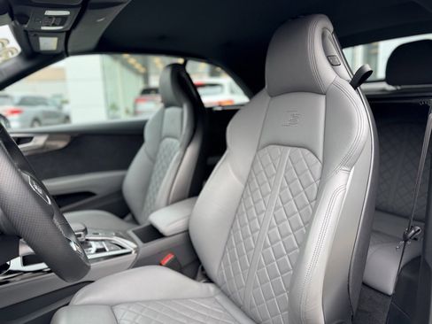 Used 2022 Audi S5 Premium Plus image 11