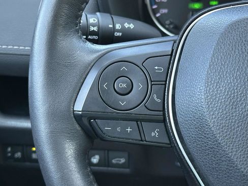 Used 2020 Toyota RAV4 XLE w/ Convenience Package AWD/4WD image 23