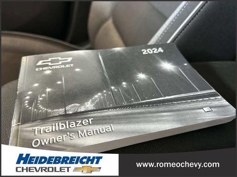 Used 2024 Chevrolet TrailBlazer LS w/ LS Convenience Package AWD/4WD image 27
