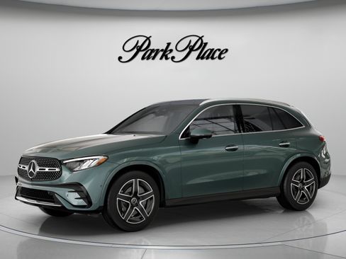 Certified 2026 Mercedes-Benz GLC 300 image 2