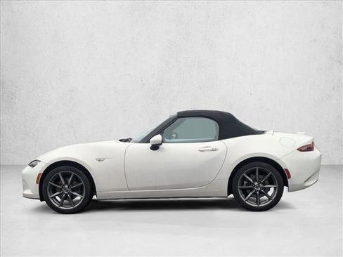 Used 2016 MAZDA MX-5 Miata Grand Touring image 8